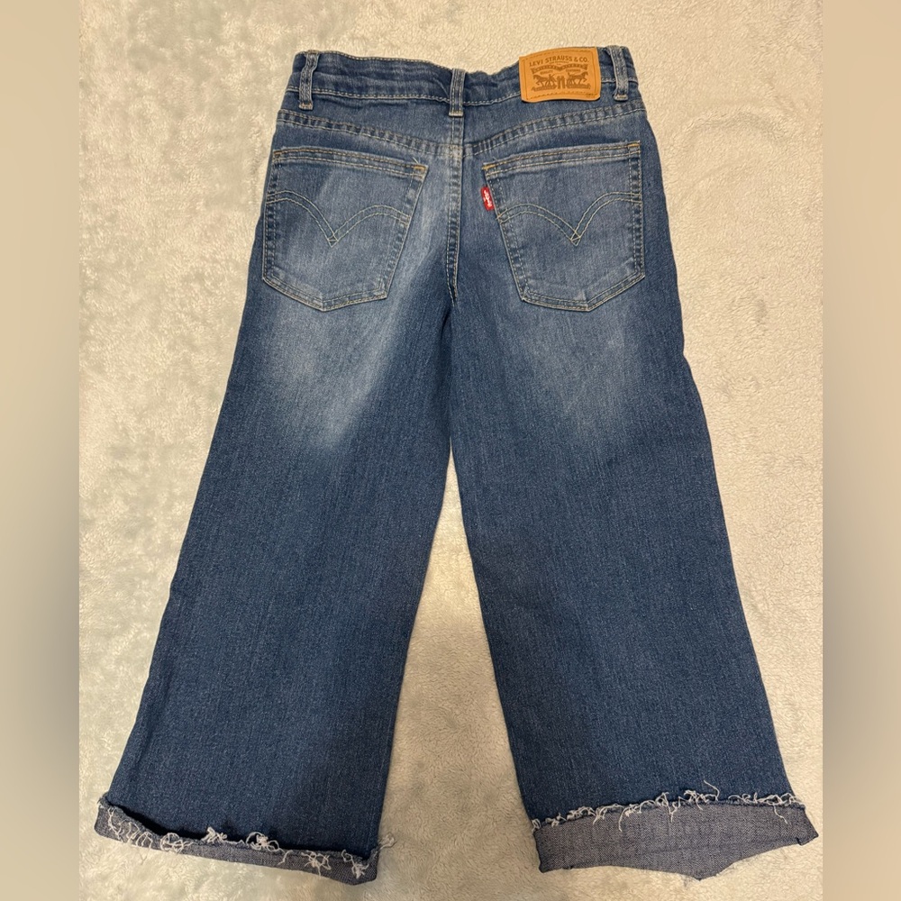 Size 7 girls LEVI's wide leg flair jeans